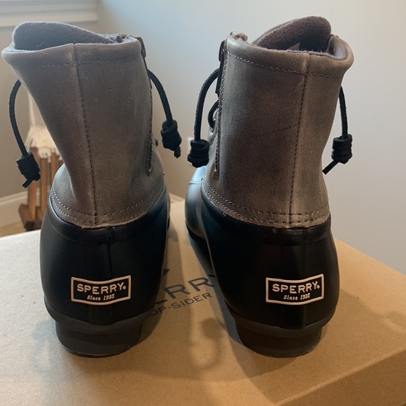 NWT Sperry duck boots, size 9, New in Box, black/grey - Picture 4 of 10
